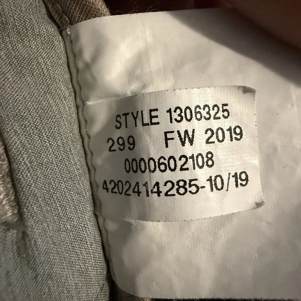 Under Armour Men's Showdown Chino Pants Tan Size 38/30 Golf Stretch